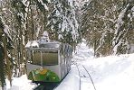 Standseilbahn Funiculaire Saint-Imier Mont-Soleil - die Ausweiche bis 2002 - im Winter unterwegs