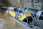 Transitgas Standseilbahn 4 Oberwald aktuelle Standseilbahn Wagen seit 2003 in der Bergstation - von vorne Materialwagen - Personenwagen - Bremswagen - Foto Markus Seitz Archiv standseilbahnen.ch