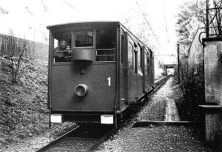 Von 1895 - 1972 fuhr diese Standseilbahn zum Waldhaus Dolder