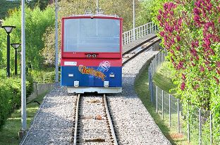 Der aktuelle Wagen der Standseilbahn Funiculaire Neuchâtel Chaumont wird 2028 ersetzt