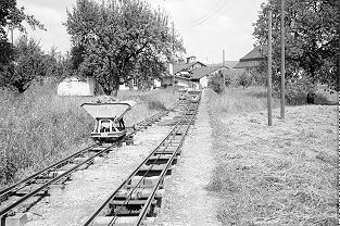 Standseilbahn für Material bei der ehemaligen Ziegelei Kölliken - Foto Archiv standseilbahnen.ch