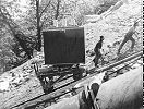 Kraftwerk Bodio Alte Biaschina ehemalige Material - Standseilbahn - Transport mit der Standseilbahn im Jahr 1963 - Foto Archiv standseilbahnen.ch