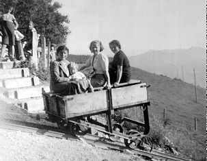 Material-Standseilbahn Berggasthaus Hörnli - Archiv standseilbahnen.ch