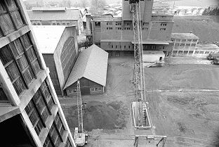 Schlieren Gaswerk Schrägaufzug - Foto Archiv standseilbahnen.ch